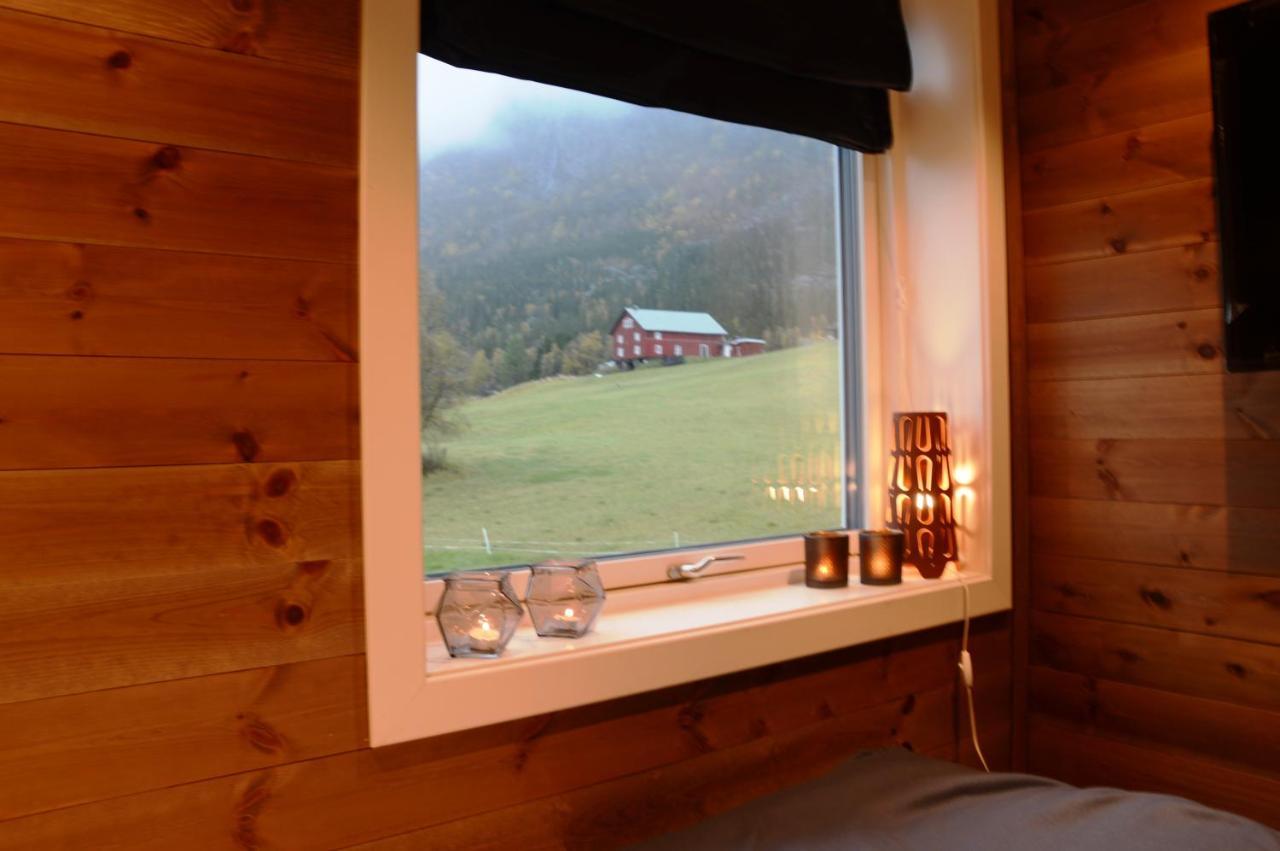 Fossheim Lodge - Arealeffektiv Minileilighet Ulsak Buitenkant foto